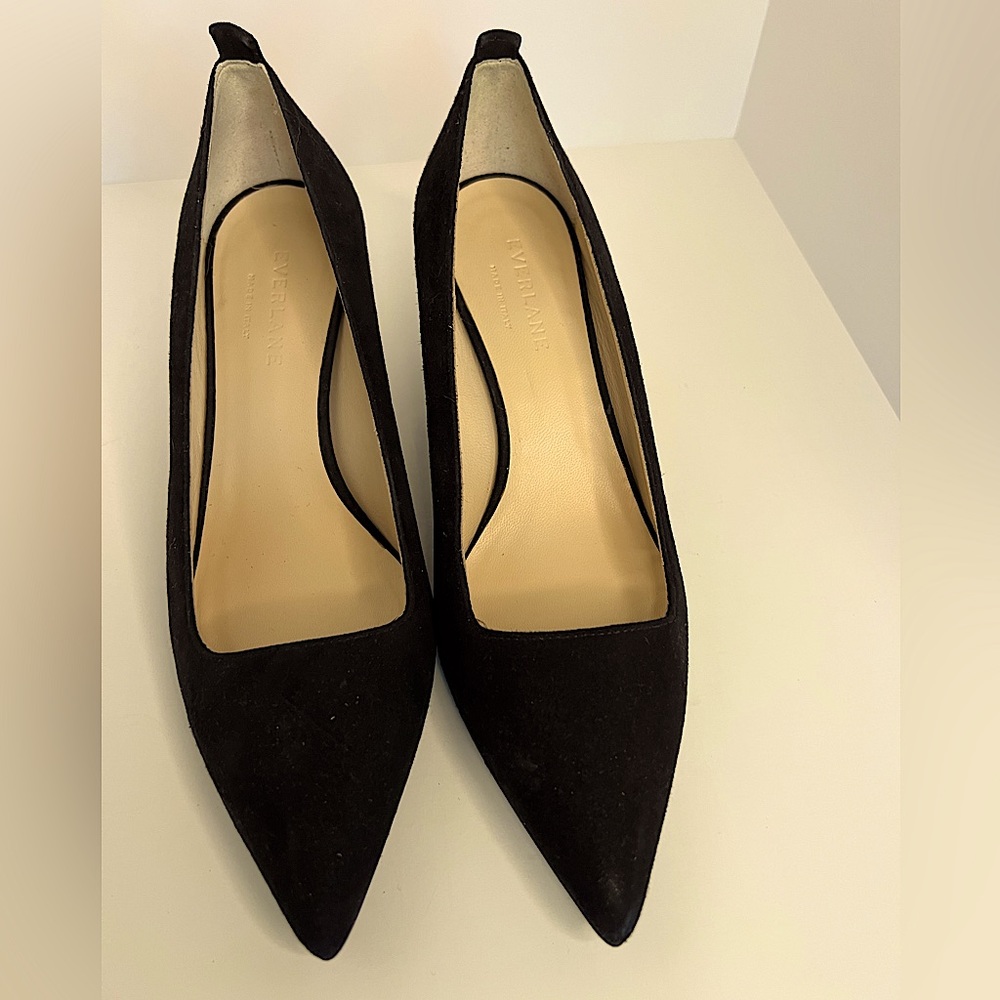 Everlane black suede pumps made in Italy .